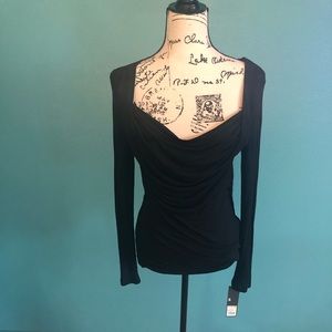 Black long sleeve!!! Size small!!!